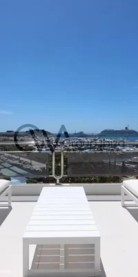 Exquisitely refurbished 2-bedroom, 2-bathroom penthouse in Ibiza Town