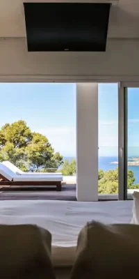 Prachtige moderne villa met uitzicht op zee en huurvergunning in Cala Moli