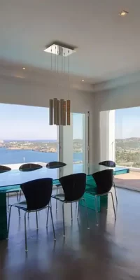 Prachtige moderne villa met uitzicht op zee en huurvergunning in Cala Moli