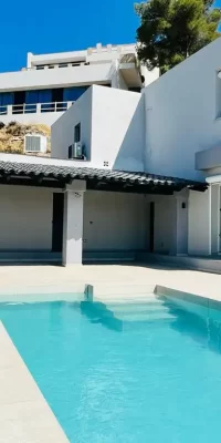 Uitstekend herenhuis in Can Furnet met uitzicht op de D’alt Villa en de zee