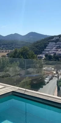 Mansión de lujo con impresionantes vistas a Cala Llonga