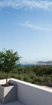 Moderne gerenoveerde villa in Cala Moli met fantastisch uitzicht op zee