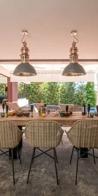 Nieuw huis gelegen in Cap Martinet met verhuurlicentie