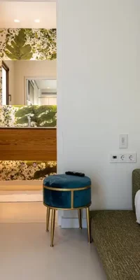 Nieuw huis gelegen in Cap Martinet met verhuurlicentie