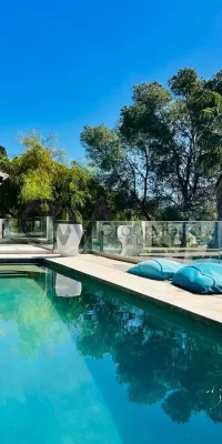 Moderna casa en Can Furnet con espectaculares vistas al mar