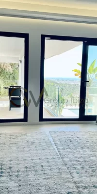 Moderna casa en Can Furnet con espectaculares vistas al mar