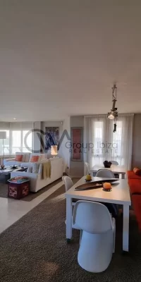 Prachtig appartement op de derde verdieping in de prestigieuze Marina Botafoch, Ibiza