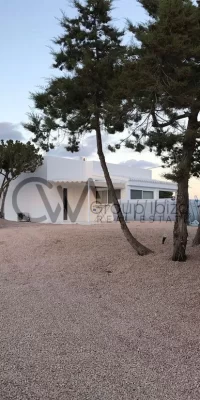 Huis vlakbij het strand en Es Pujols in Formentera