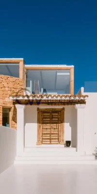 Stunning Renovated Finca with Spectacular Sea Views