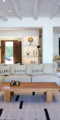 Blakstad-Style Villa: Luxury Meets Authentic Charm with Countryside Views