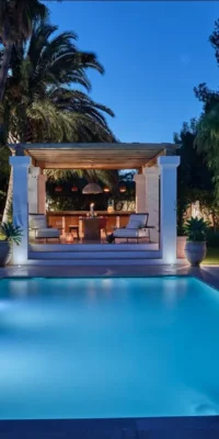 Blakstad-Style Villa: Luxury Meets Authentic Charm with Countryside Views